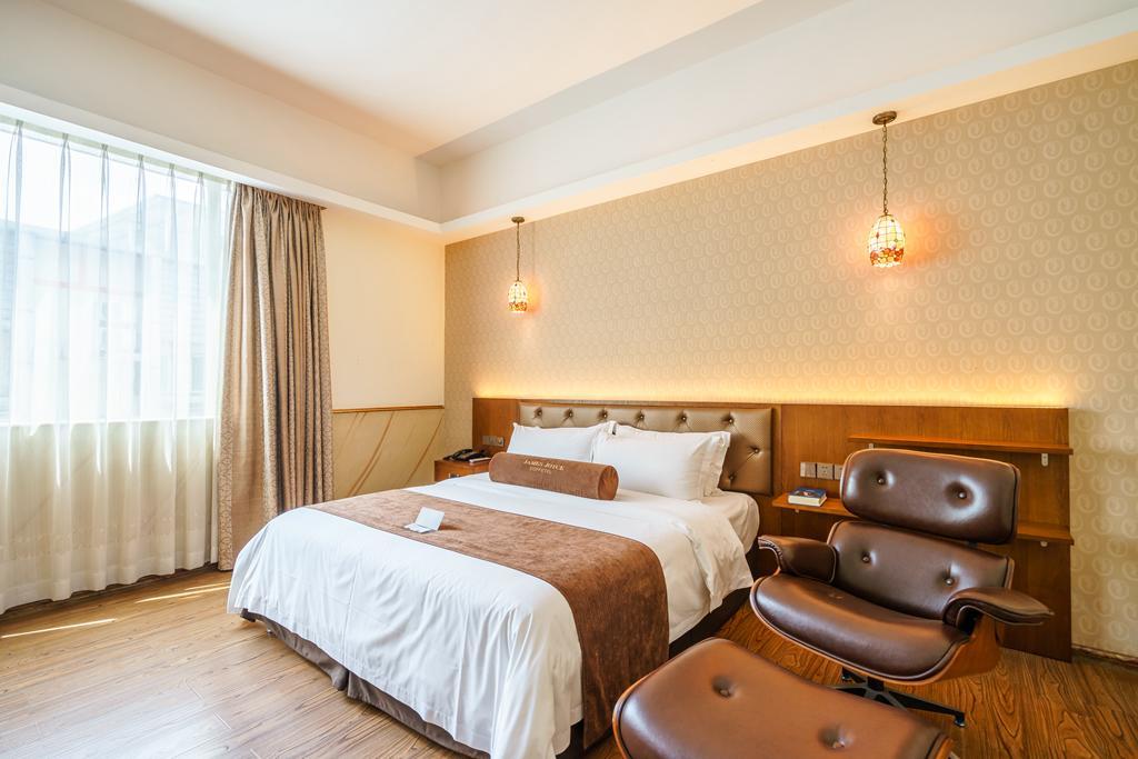 James Joyce Coffetel Hotel Guangzhou Shi Jing City Square Branch מראה חיצוני תמונה